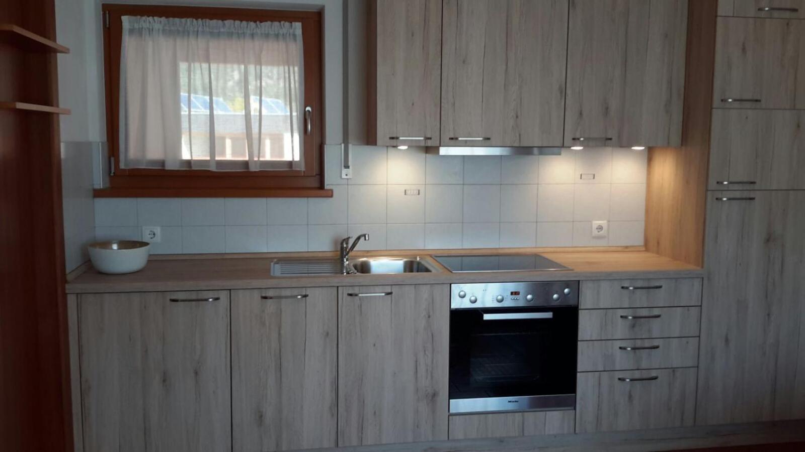 Alping Apartments Brunico Esterno foto