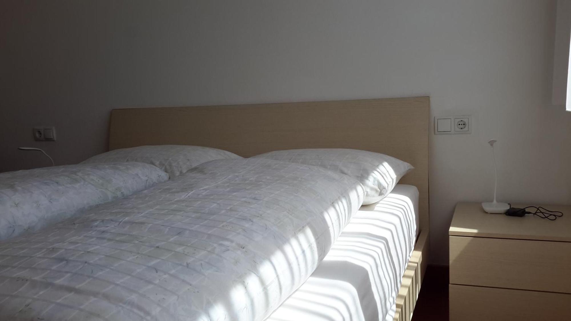 Alping Apartments Brunico Esterno foto